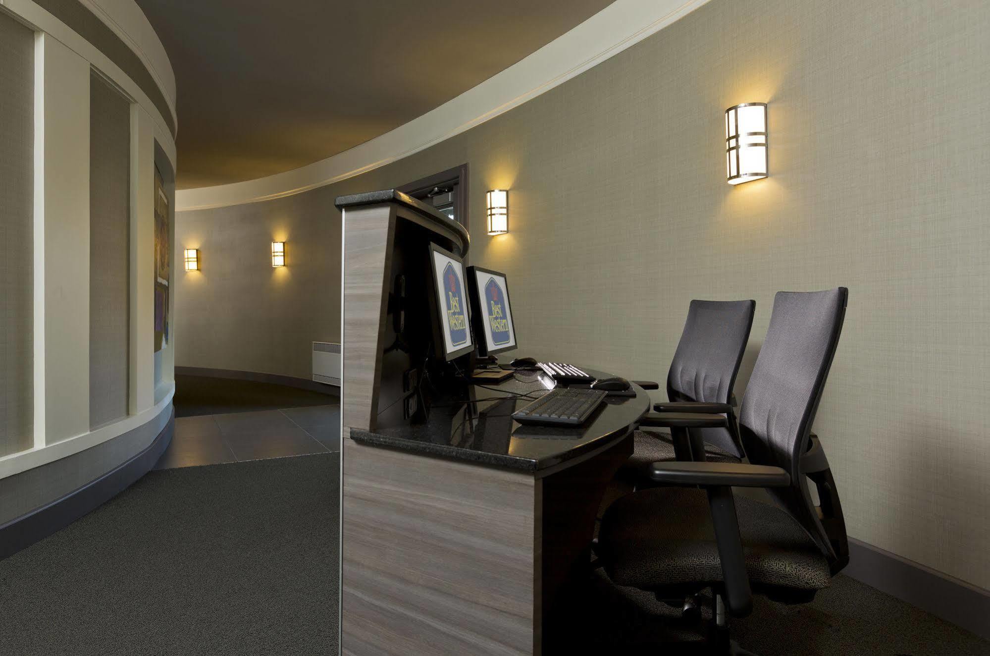 Best Western Premier Hotel Aristocrate Québec Afaceri foto